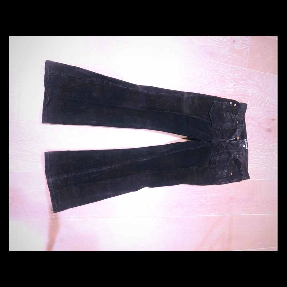 Sacred Blue size 28